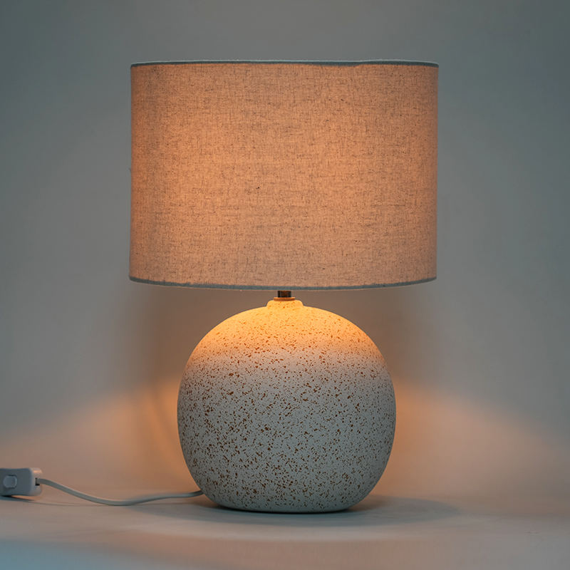 Ceramiczna lampa stołowa w stylu japońskiego Retro Lampa nocna