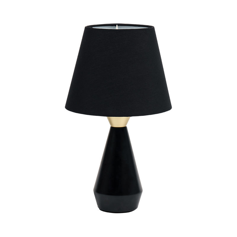 Retro europejska metalowa lampa nocna