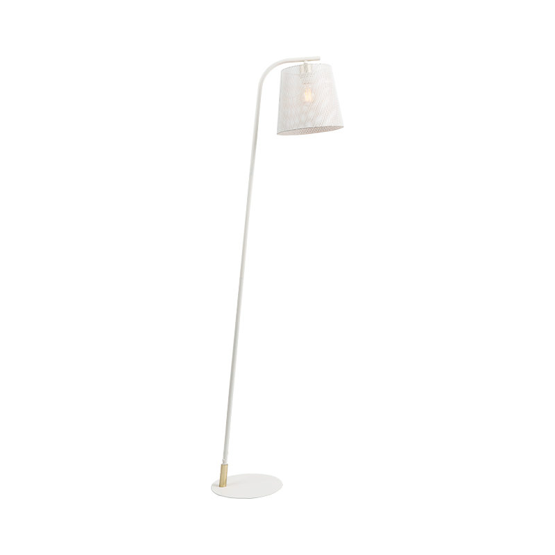 Metalowa atmosfera lampa podłogowa w sypialni