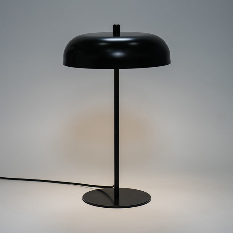 LED vintage metalowa lampa stołowa