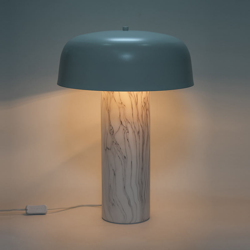 Nordic Marmurowa lampa stołowa